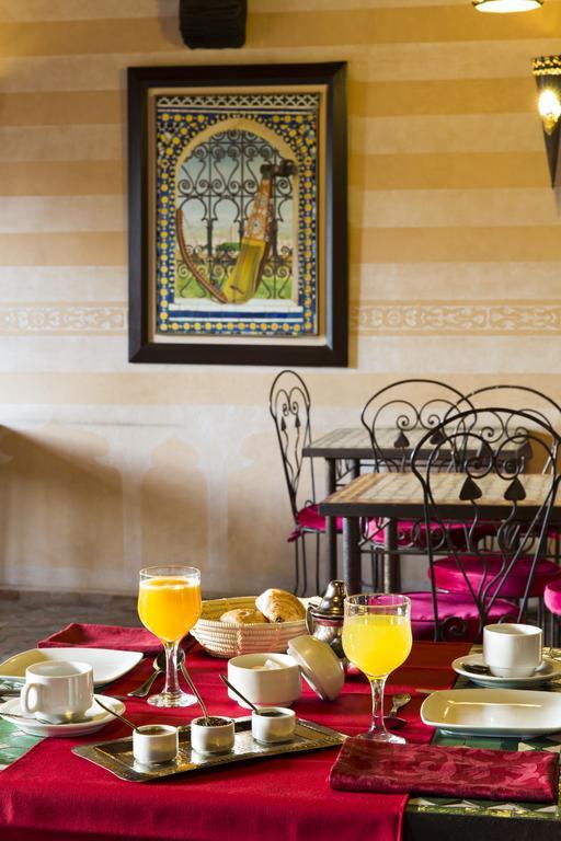 Hotel Orson Welles Есувейра Екстериор снимка